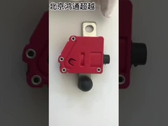 คุณภาพที่มั่นคง สีแดง ดันประตู LED ดันประตู 4 X OE: 8KD947411