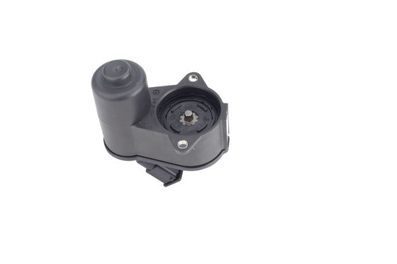 อูดิ A6L OE 4F0998281 ขายปลีกสําหรับเครื่องจักรกล Caliper ขั้นต่ํา 20pcs